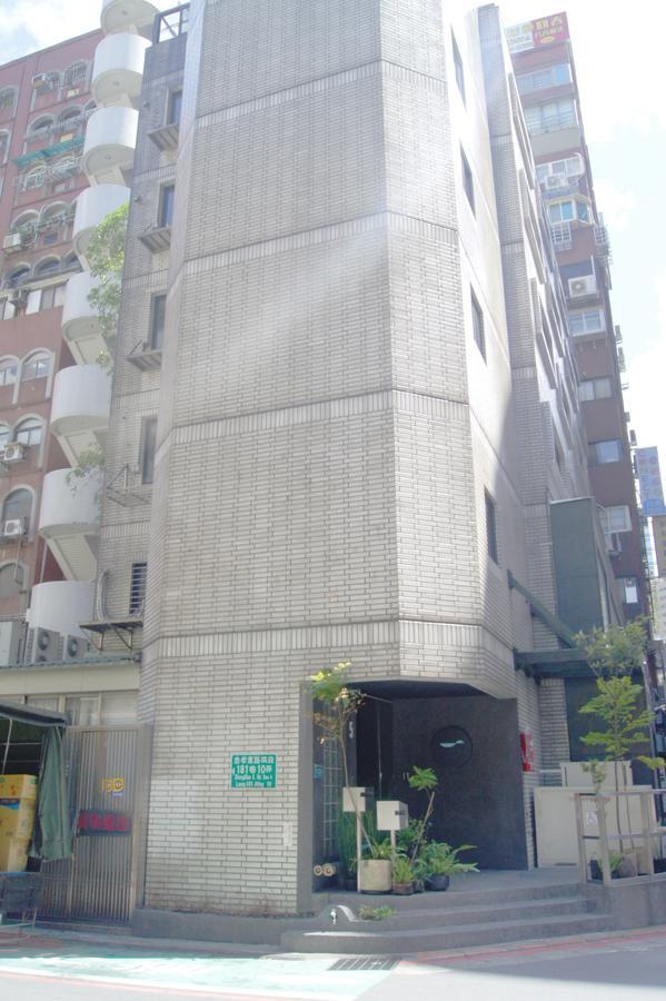 Star East Hostel