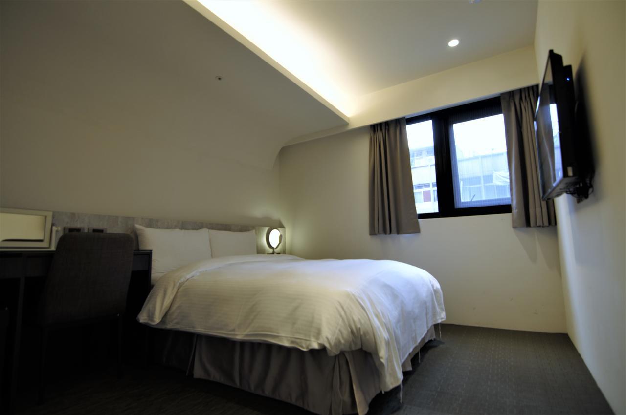 泊居旅店二館 Oursinn 2 Inn Taipei