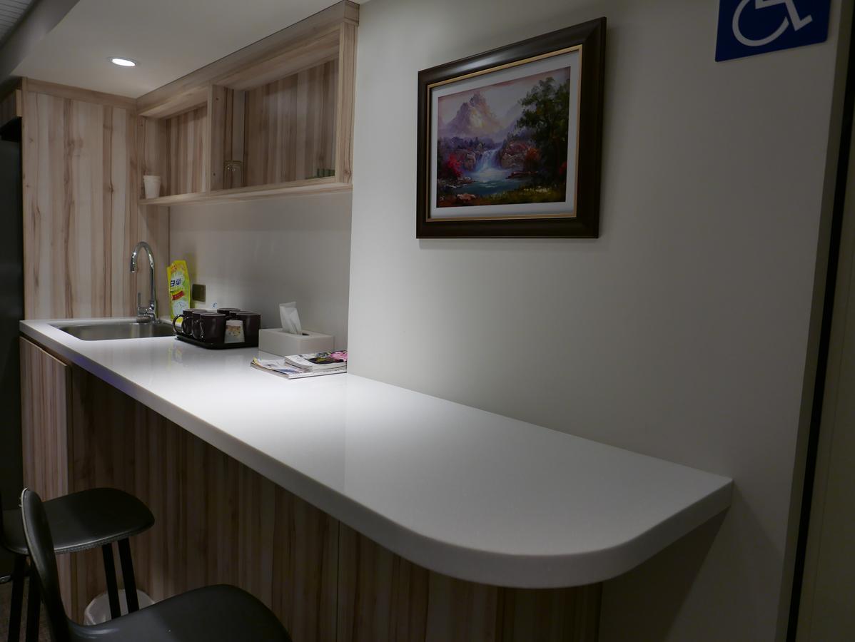 Inn 泊居旅店二館 Oursinn 2 Taipei