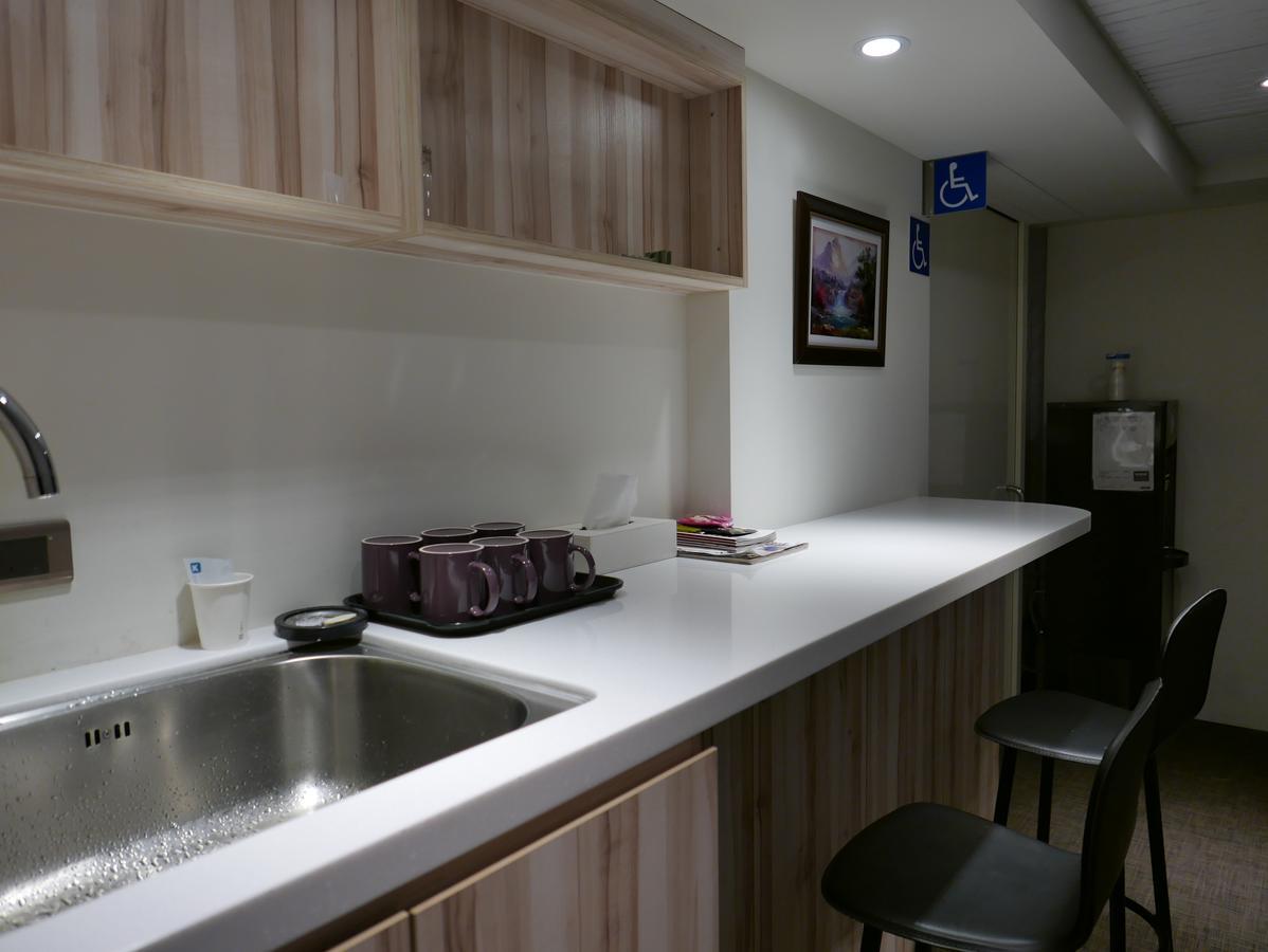 泊居旅店二館 Oursinn 2 Inn