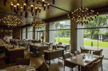 Eslite Hotel 5*