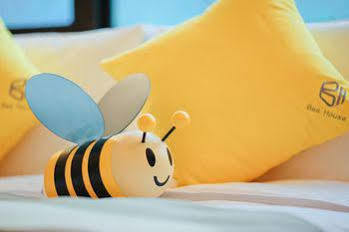 Bee House By Cosmos Creation - Main Station Hotel 3*