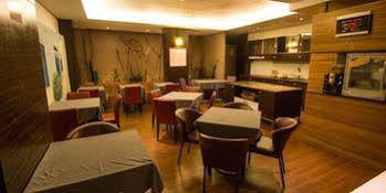 Lotty Hotel 3*