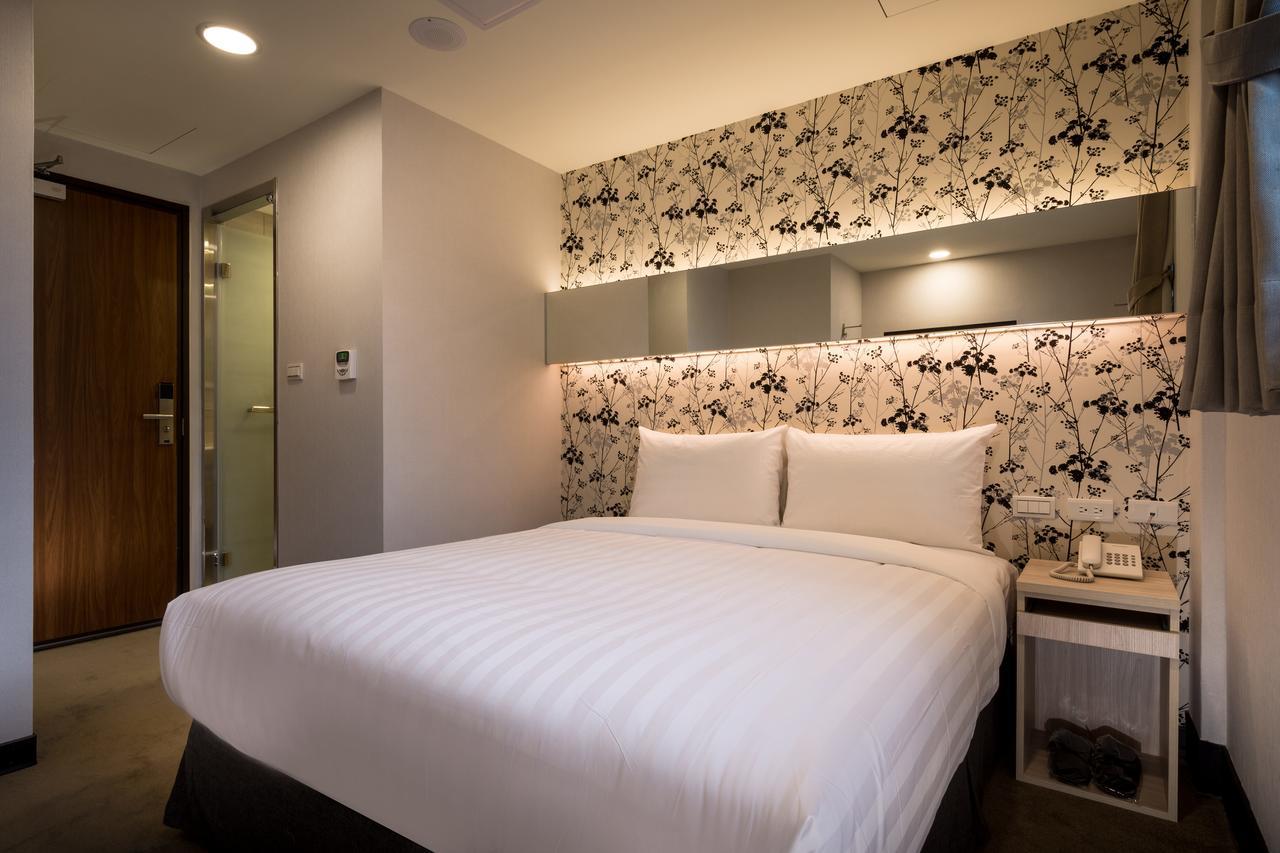 Urhome 3* Taipei