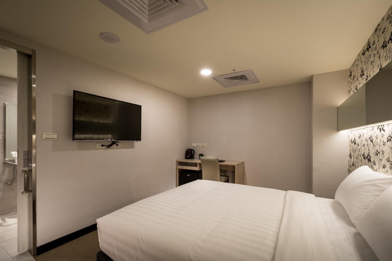 Urhome Hotel