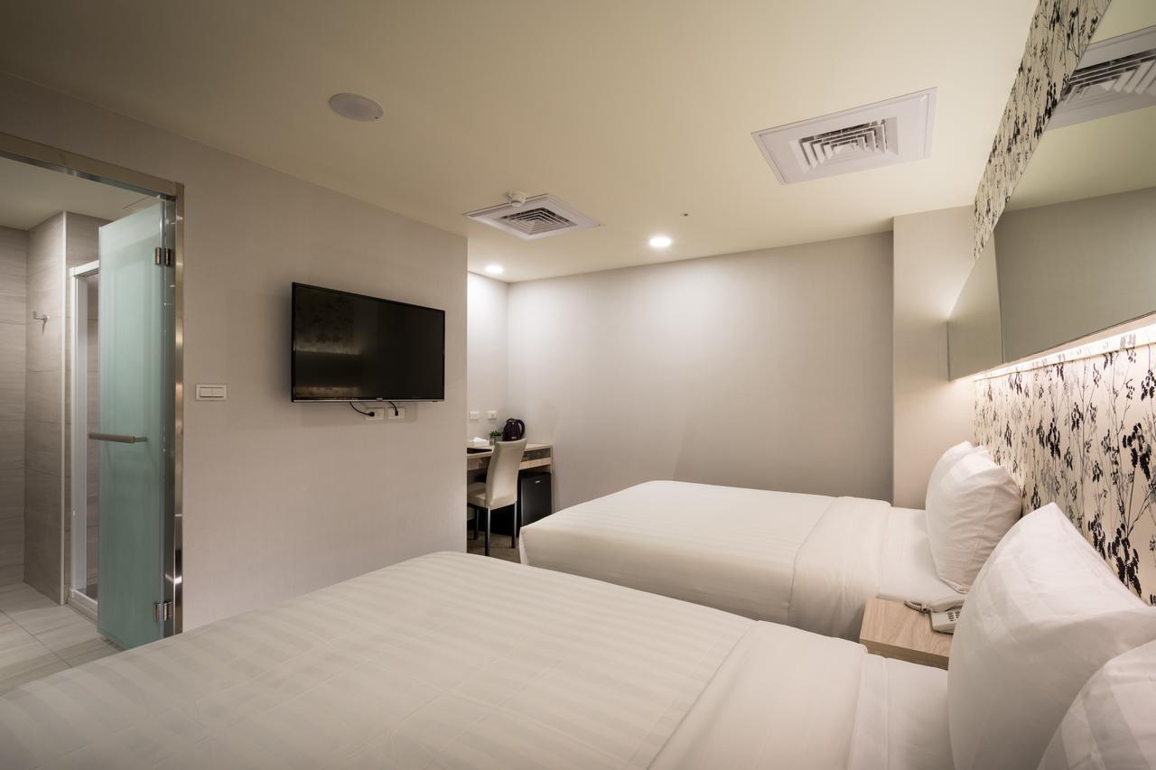 Urhome Hotel