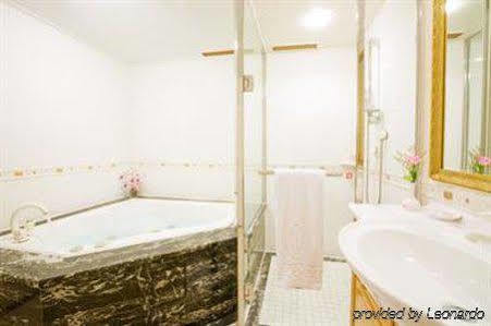 Beauty - Bchic Hotel 3*