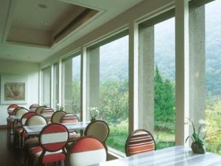 Check Select Yamgmingshan 4*