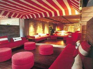 Check Select Yamgmingshan 4* Taipei