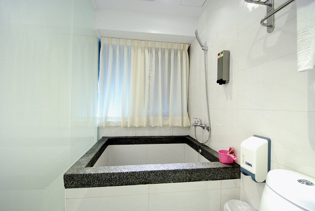 Hotel 6 - Wannien