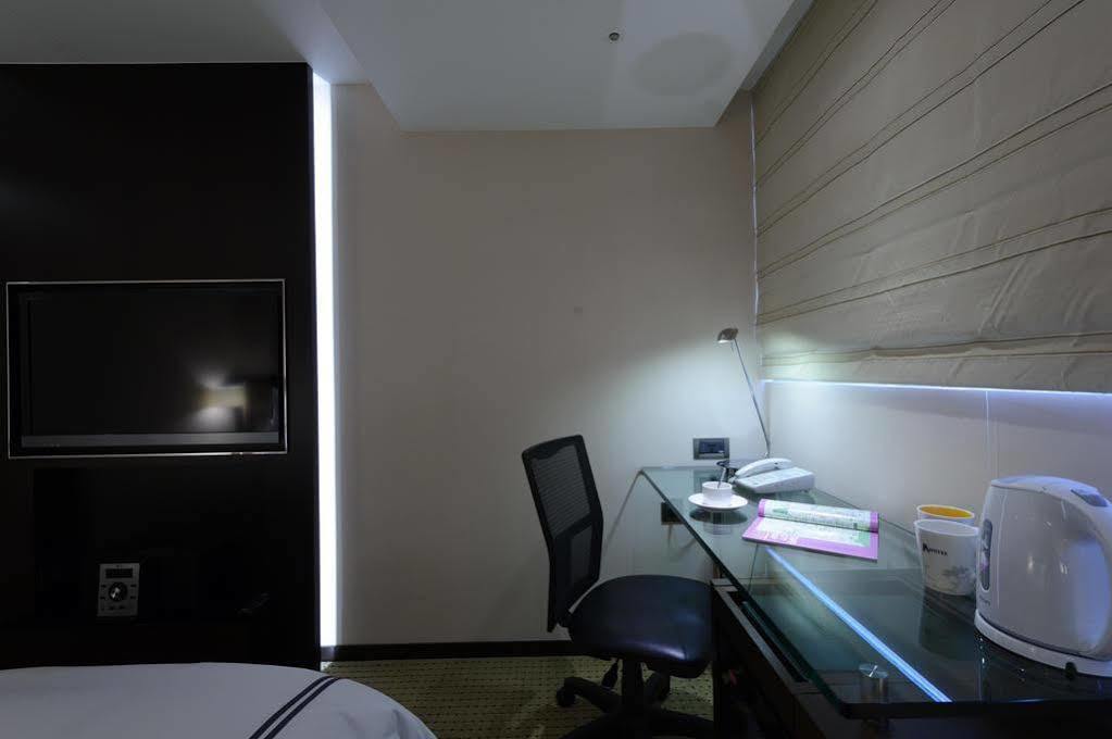 K Dunnan Hotel Taipei