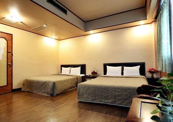 Lee-chan Hotel 3*