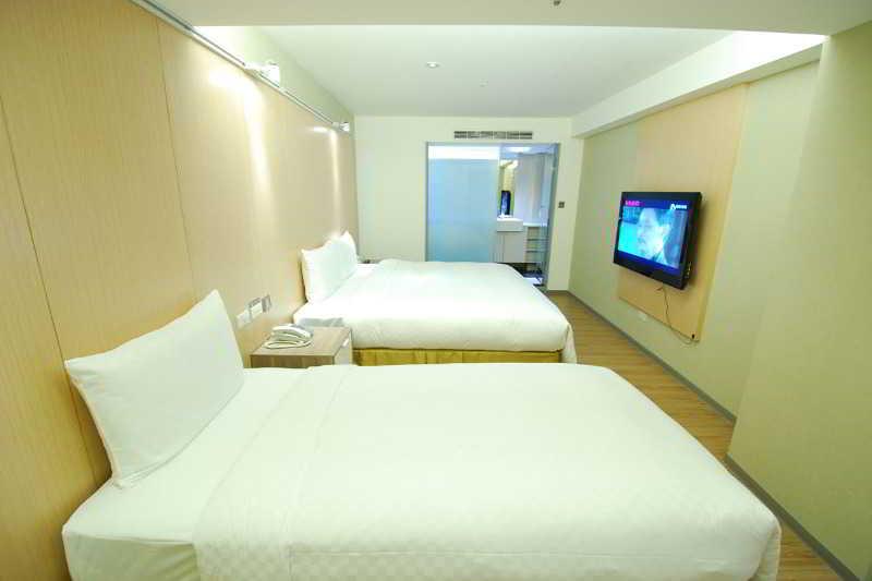 New - Main Station Hotel 3*