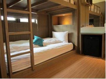 Orange - Ximen, Hotel