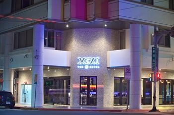 Check Main Station Hotel