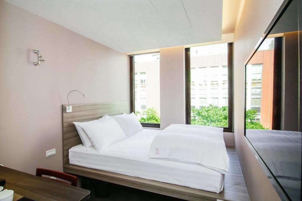 Energy Inn-taipei Main Station Hotel 3*
