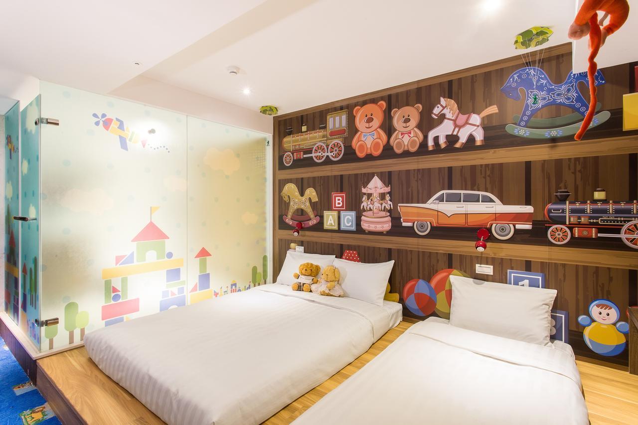 Rf - Sanchong 3* Taipei