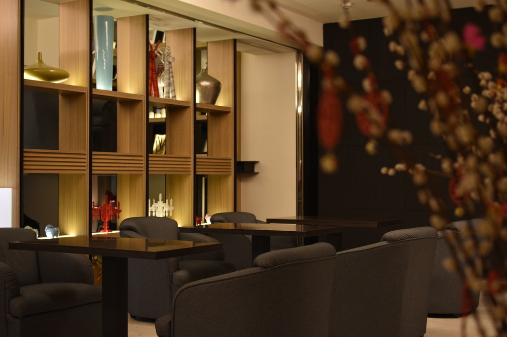 Amici Six Star 3* Taipei