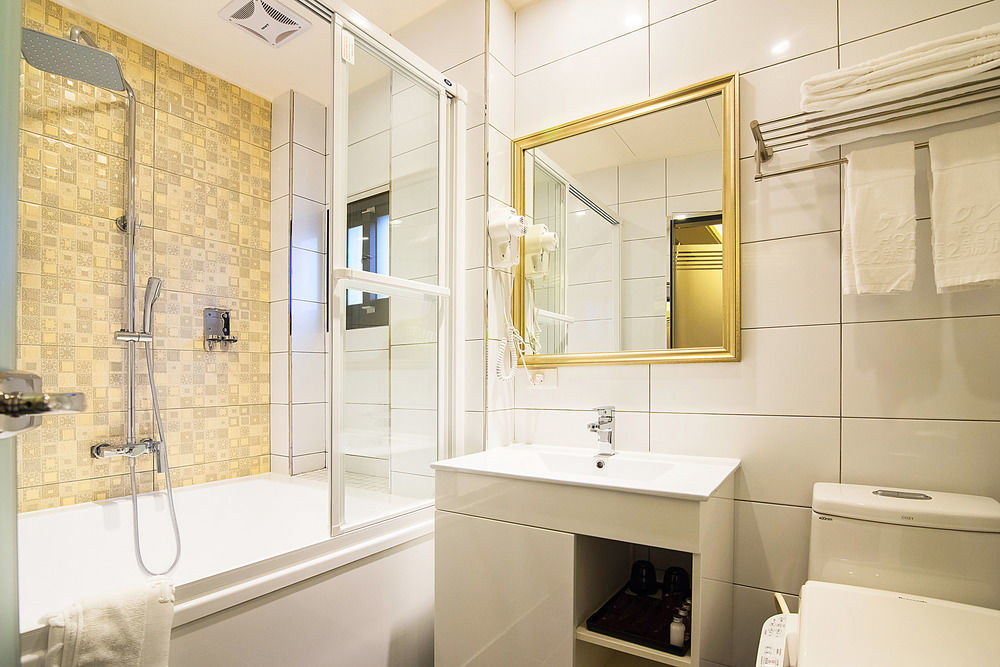 Hotel V-one - Ningxia No. 2 3*