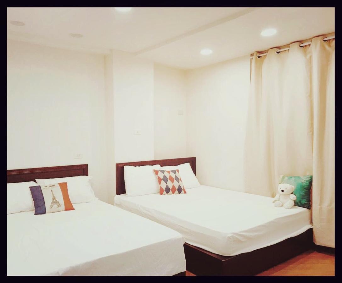 Ximending Mrt Red House * Taipei