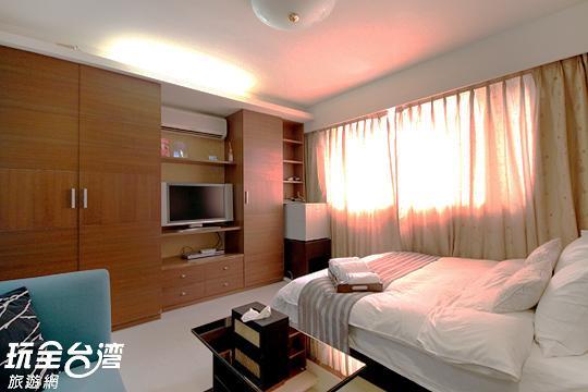 Ximen Homestay *