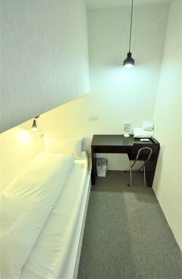 Cube - Main Station Hostel Taipei