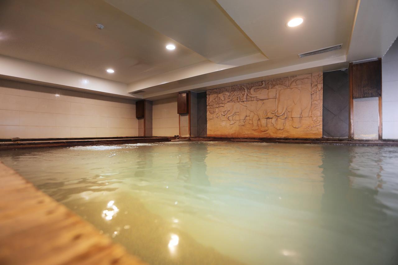 Shan-yue Hotspring Resor 3*