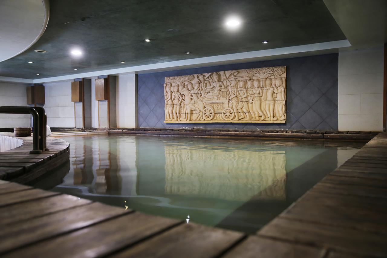 Shan-yue Hotspring