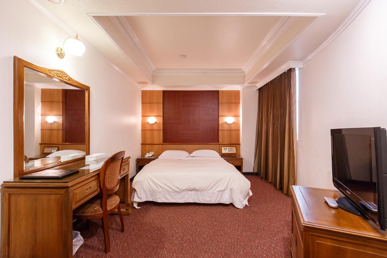 Champion Hotel Taipei