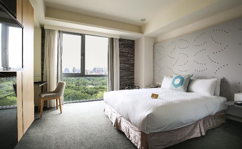 Dandy Hotel-daan Park Branch 3*