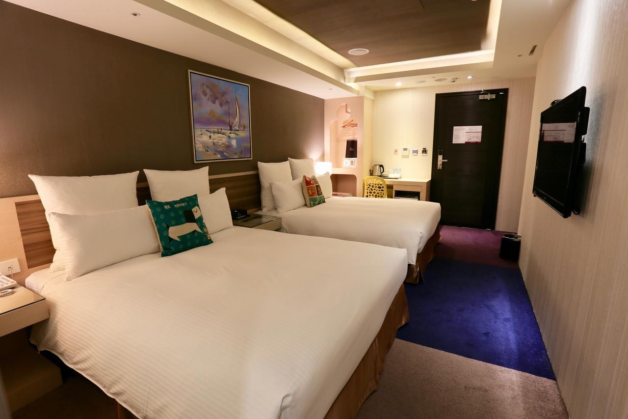 Hotel V-one Vogue 3*