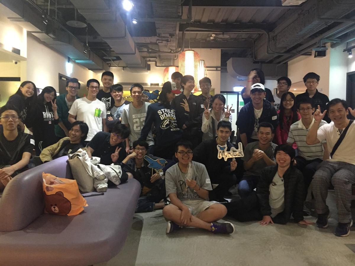 Capsule hotel Mono 3*