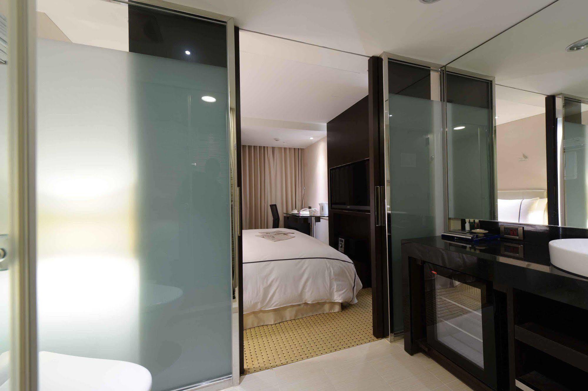 Hotel K Dunnan