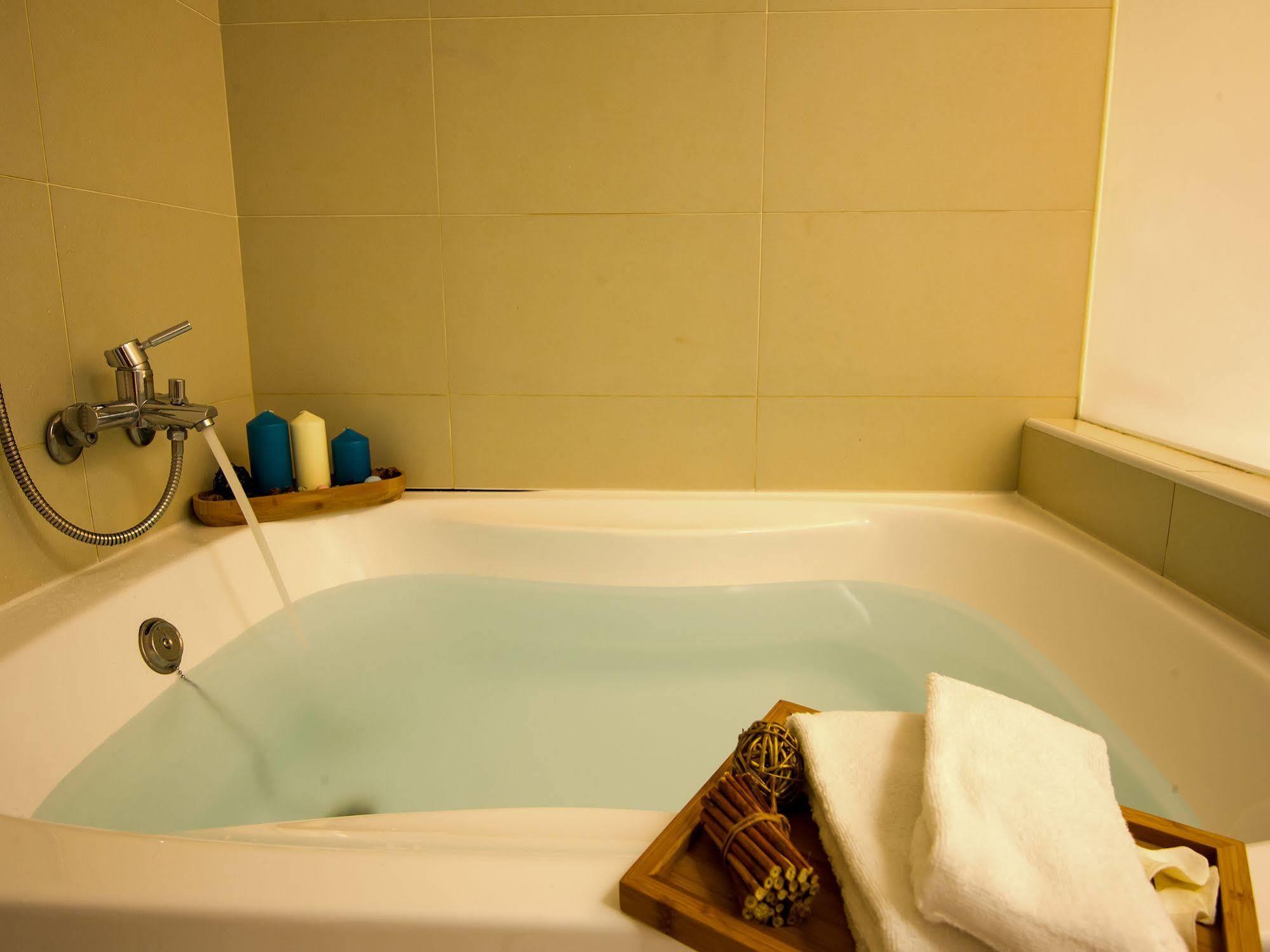 6 - Wannien Hotel 3*
