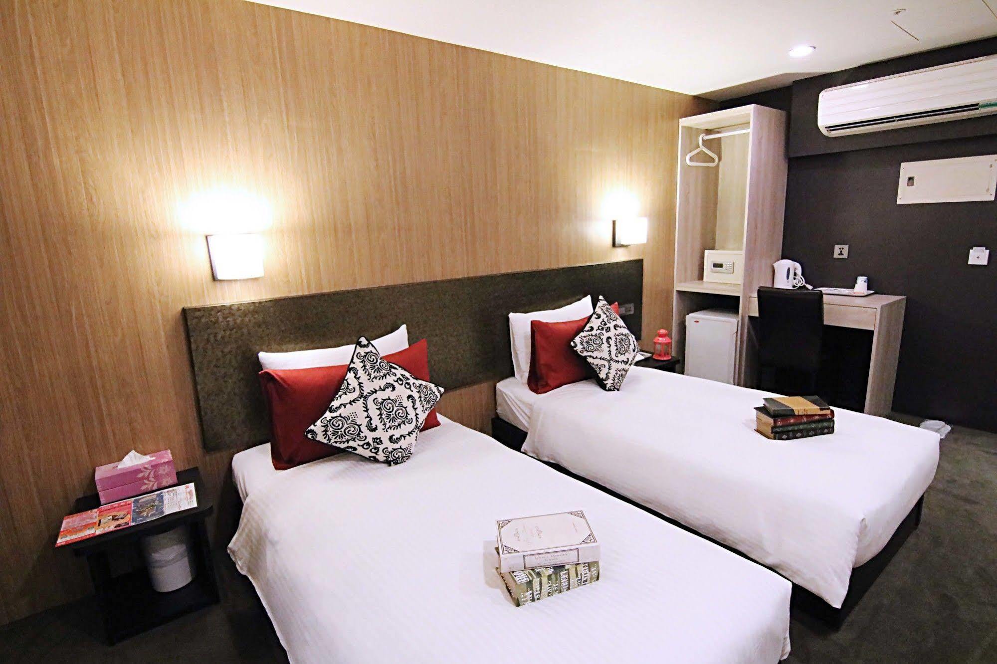 6 - Wannien Hotel