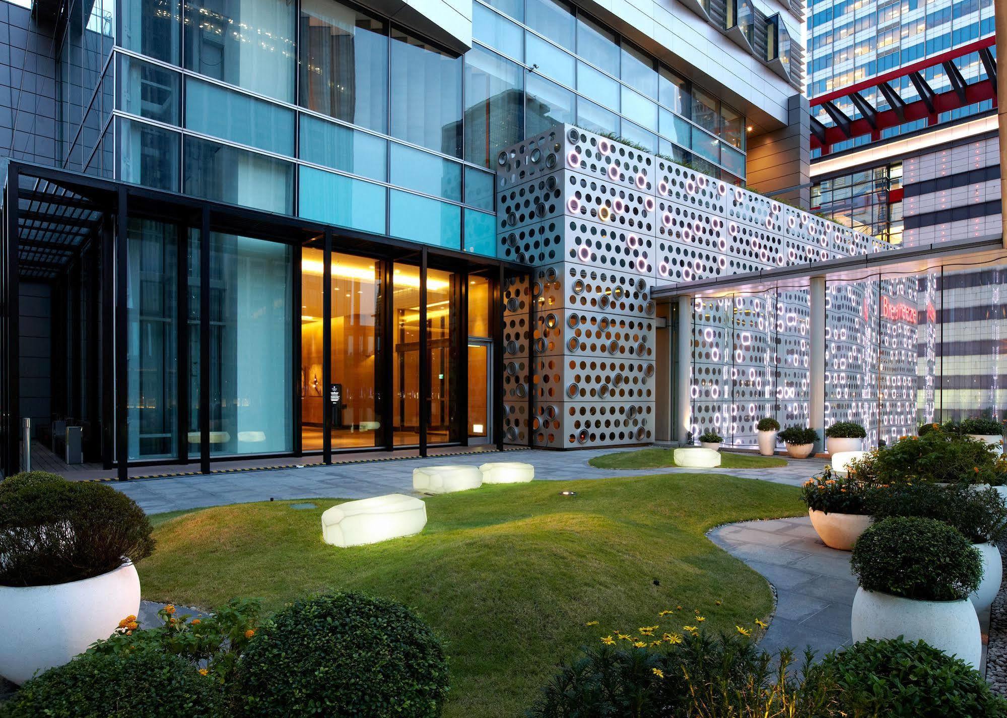 Humble House Taipei, Curio Collection By Hilton Hotel