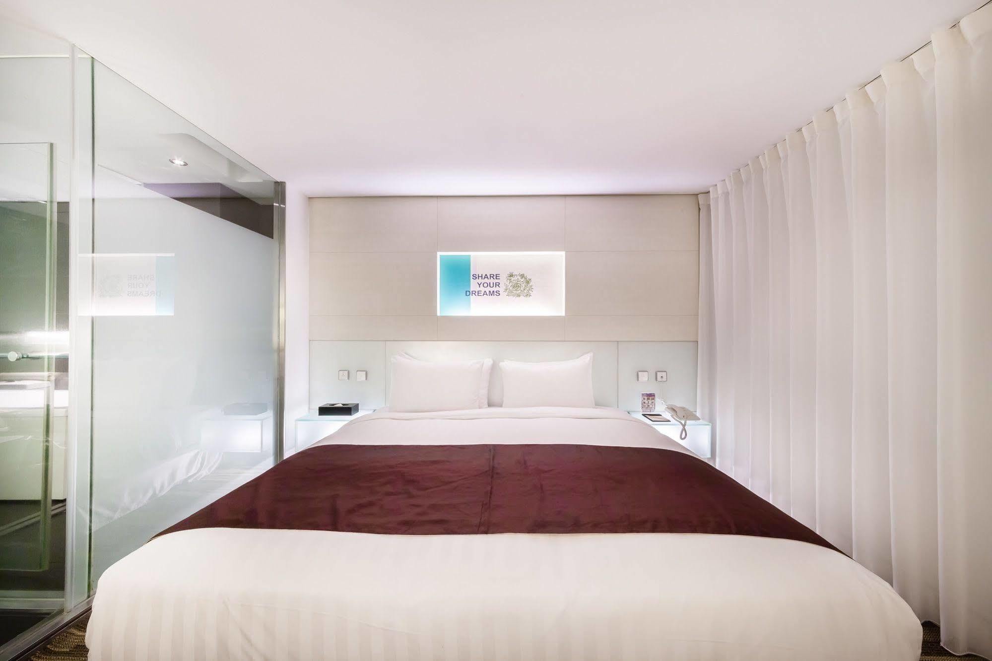Hotel Green World Mai - Zhongshan Taipei