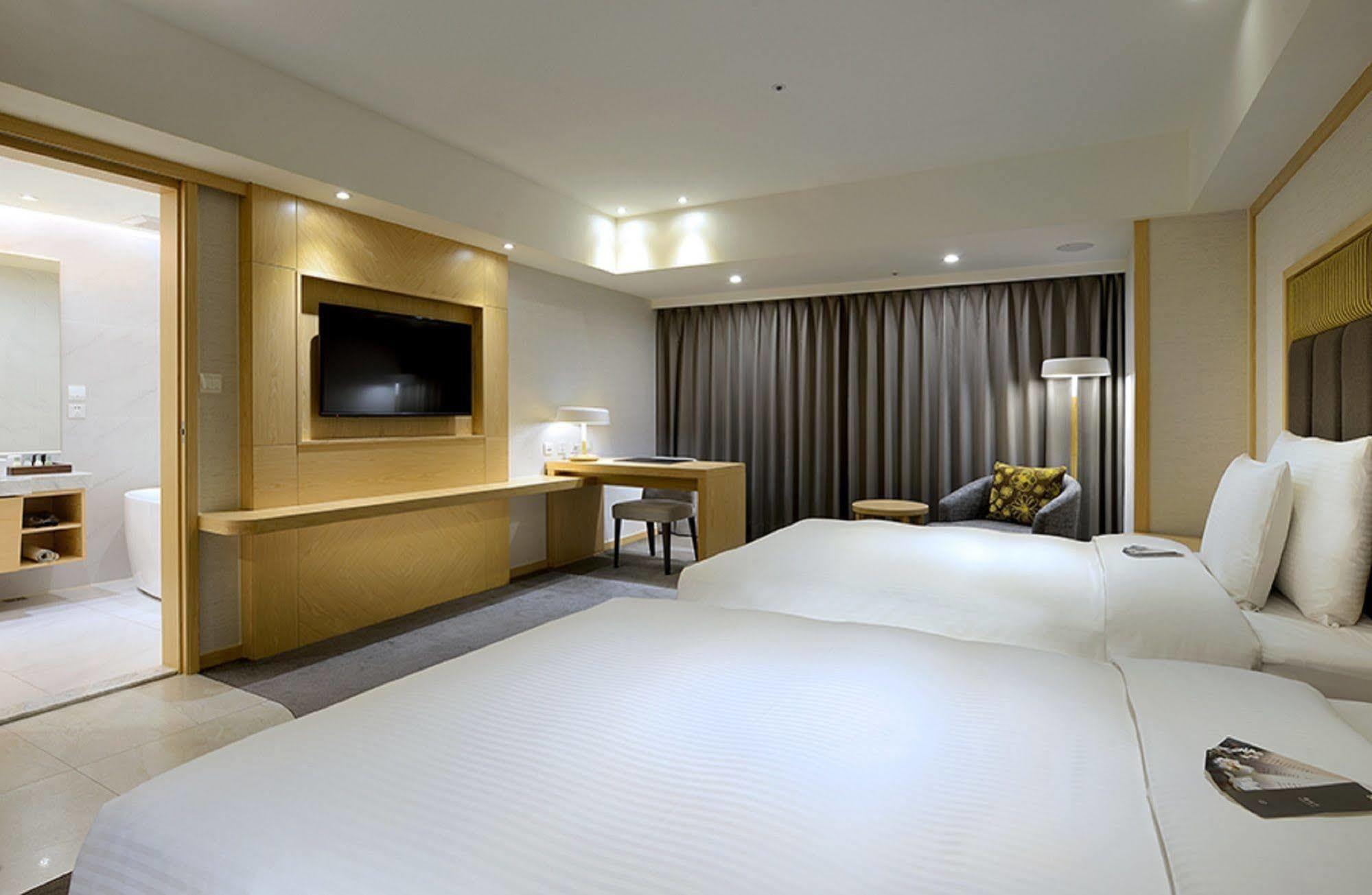 Sonnien Hotel 4*
