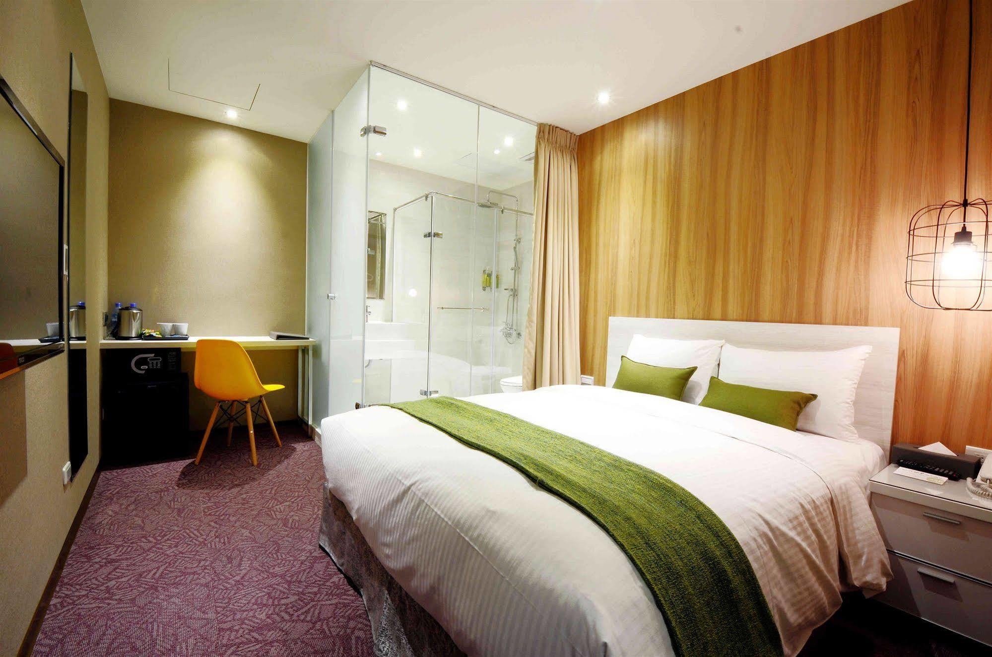 Ark - Dongmen Hotel