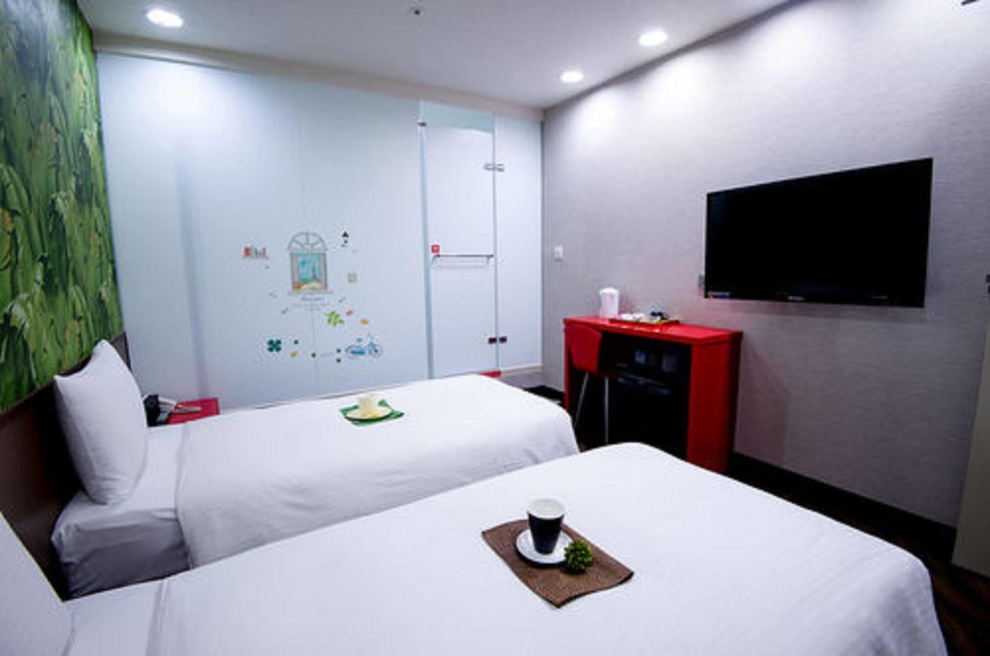 6 - Zhonghua Hotel 3*