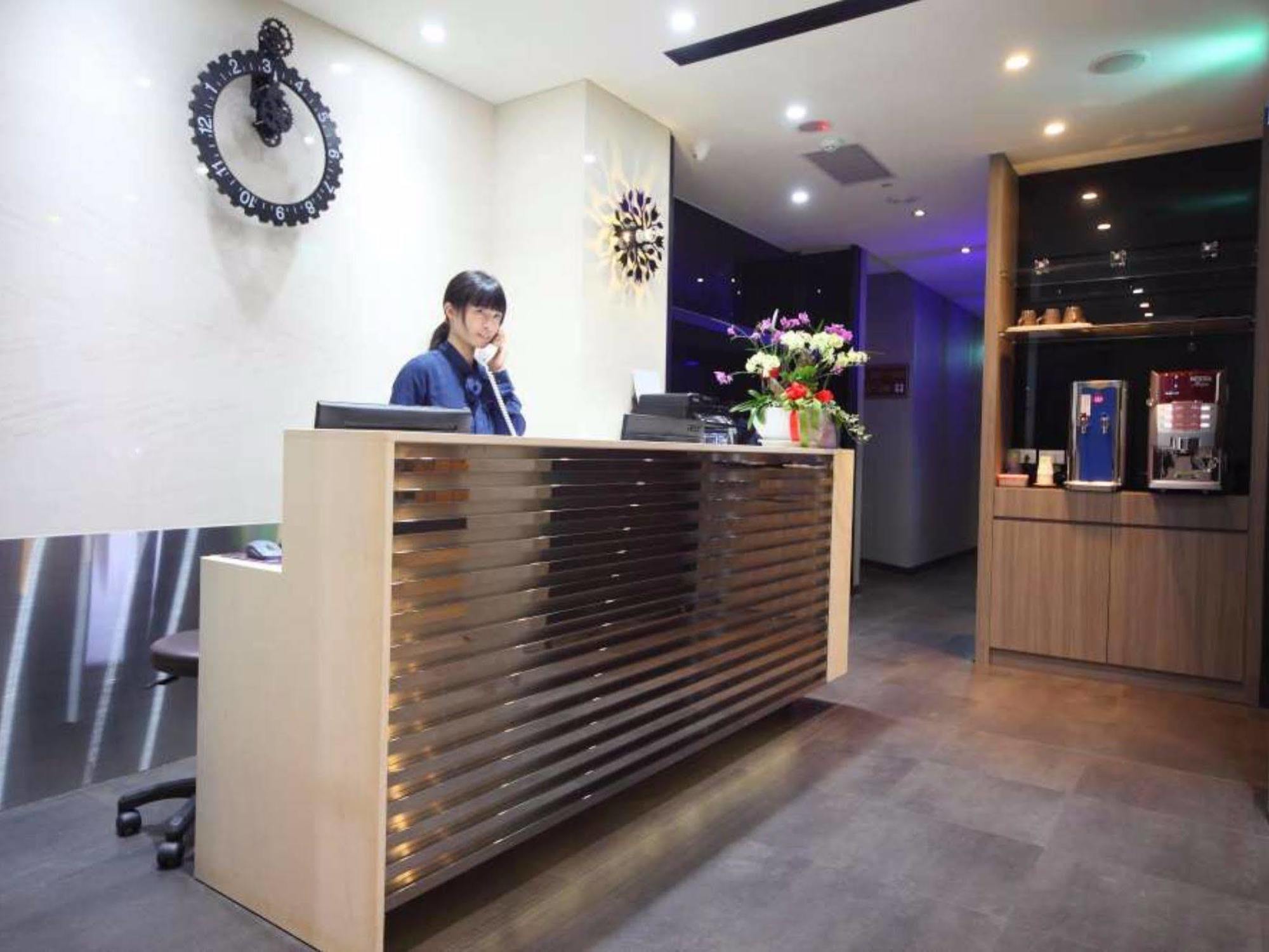 E-house Xining Branch 3*