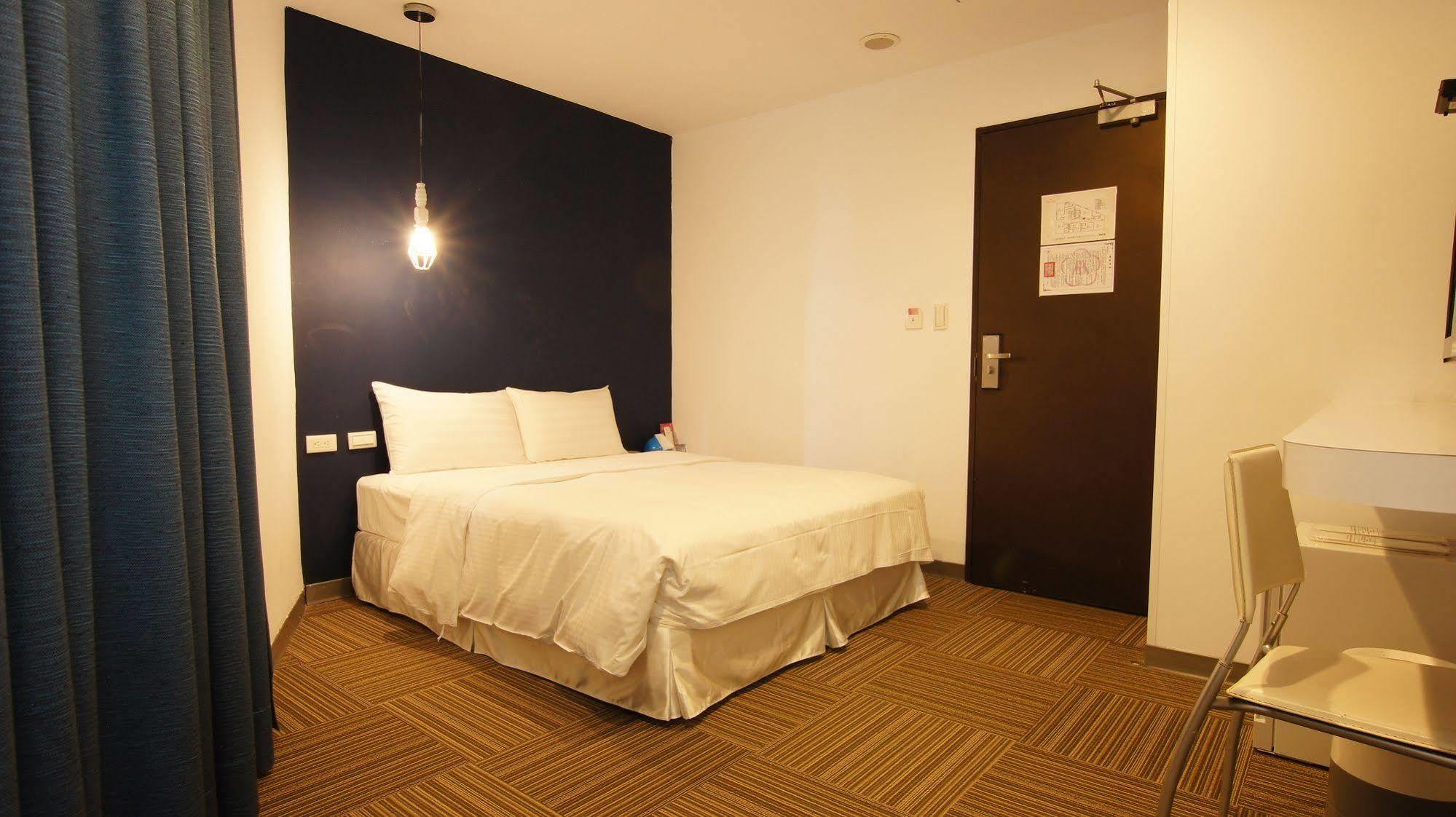 Ulysses Main Station Hotel Taipei