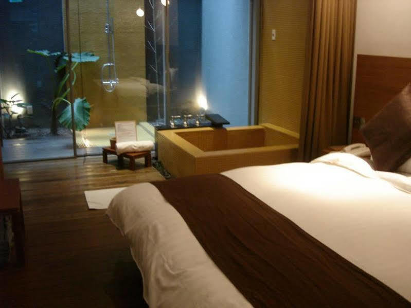 Hotel Double One Taipei