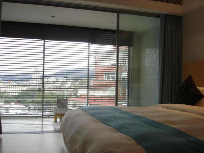 Hotel Double One