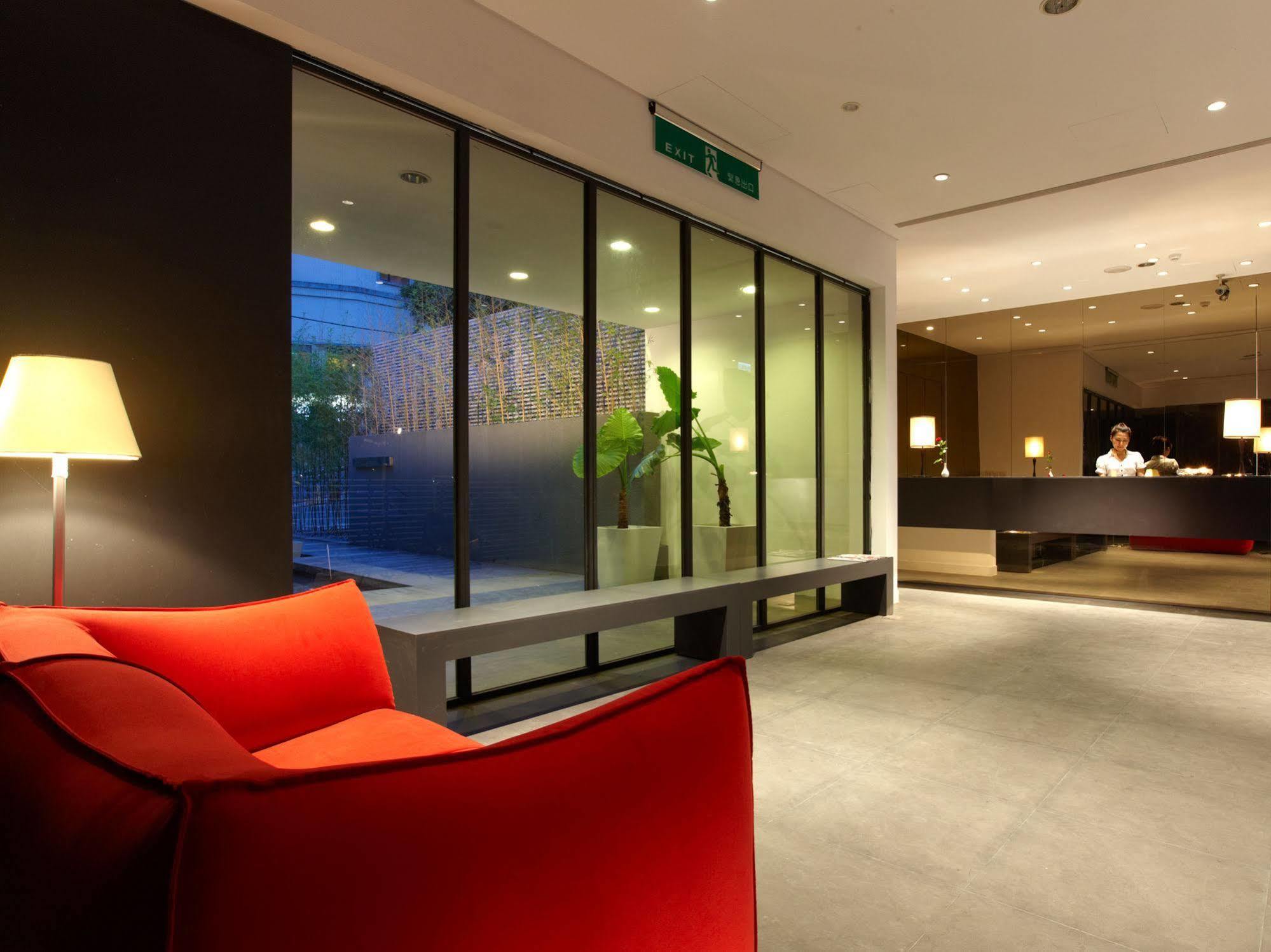 Double One Hotel Taipei