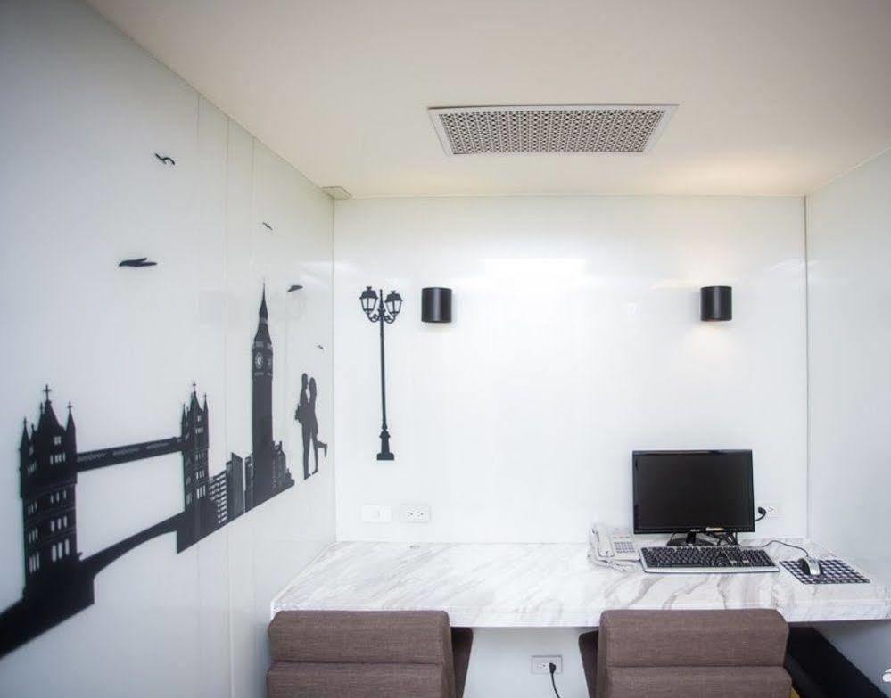 E-house 3*