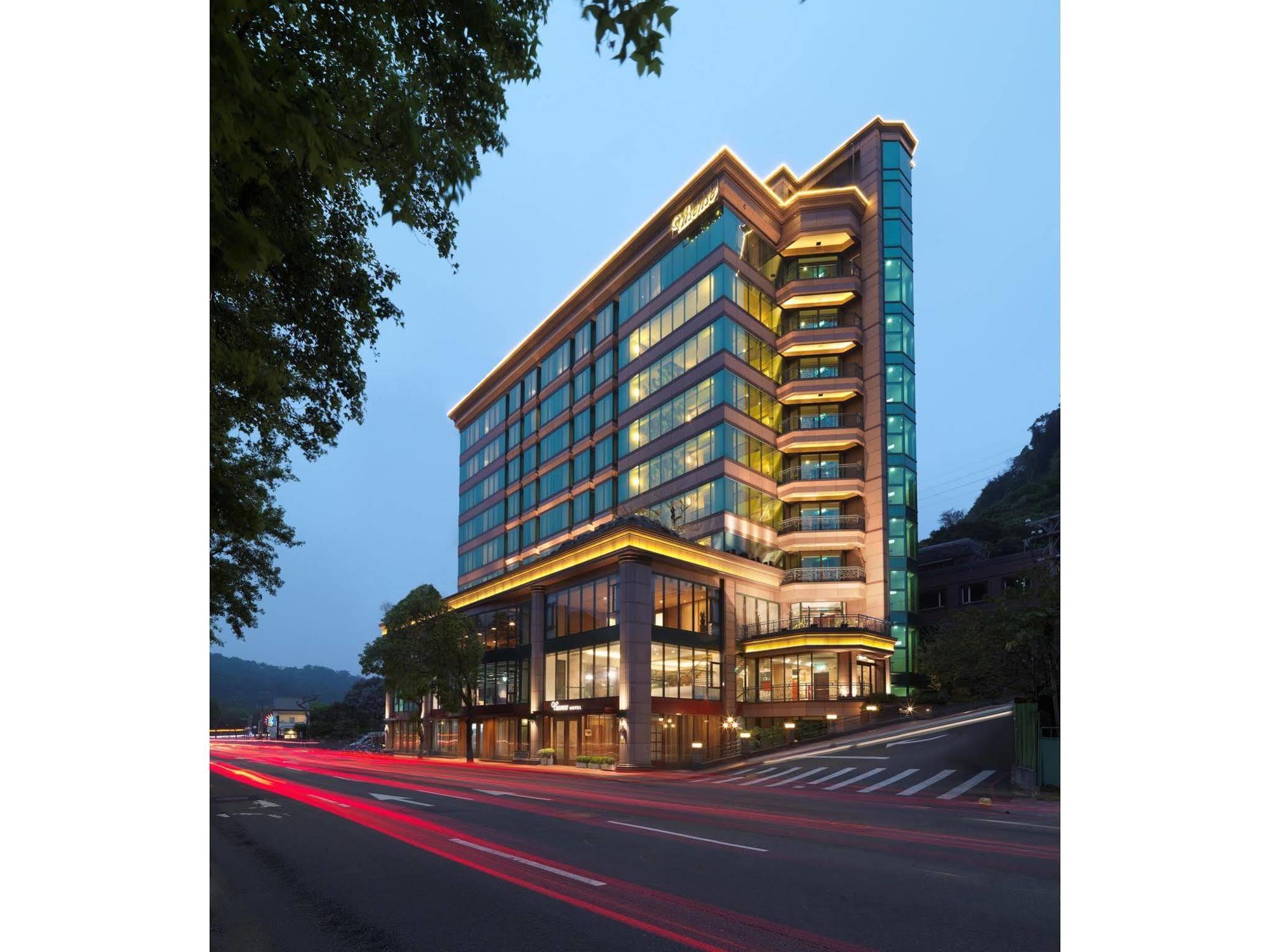 Hotel Yusense 4*