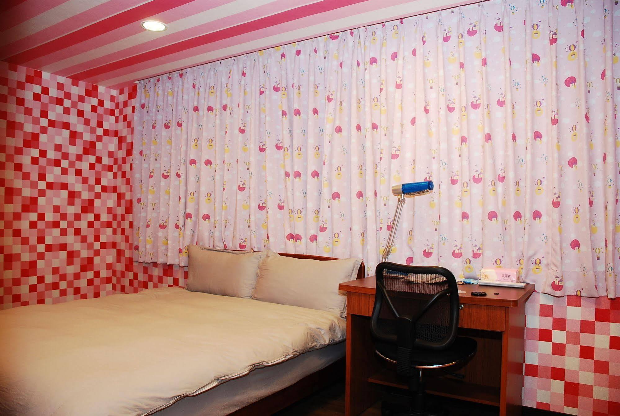 Ii Hotel 2*