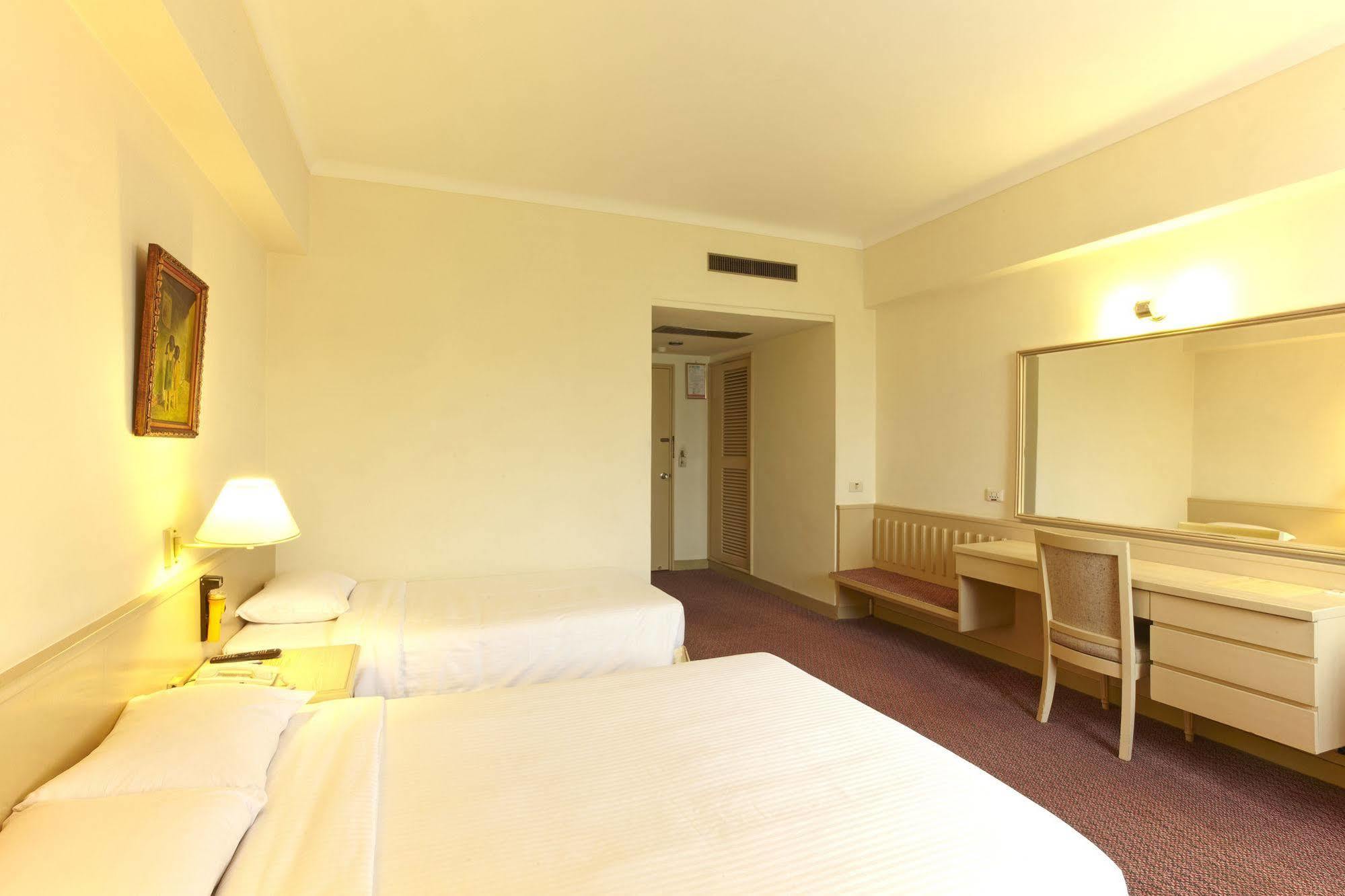 Emperor Hotel