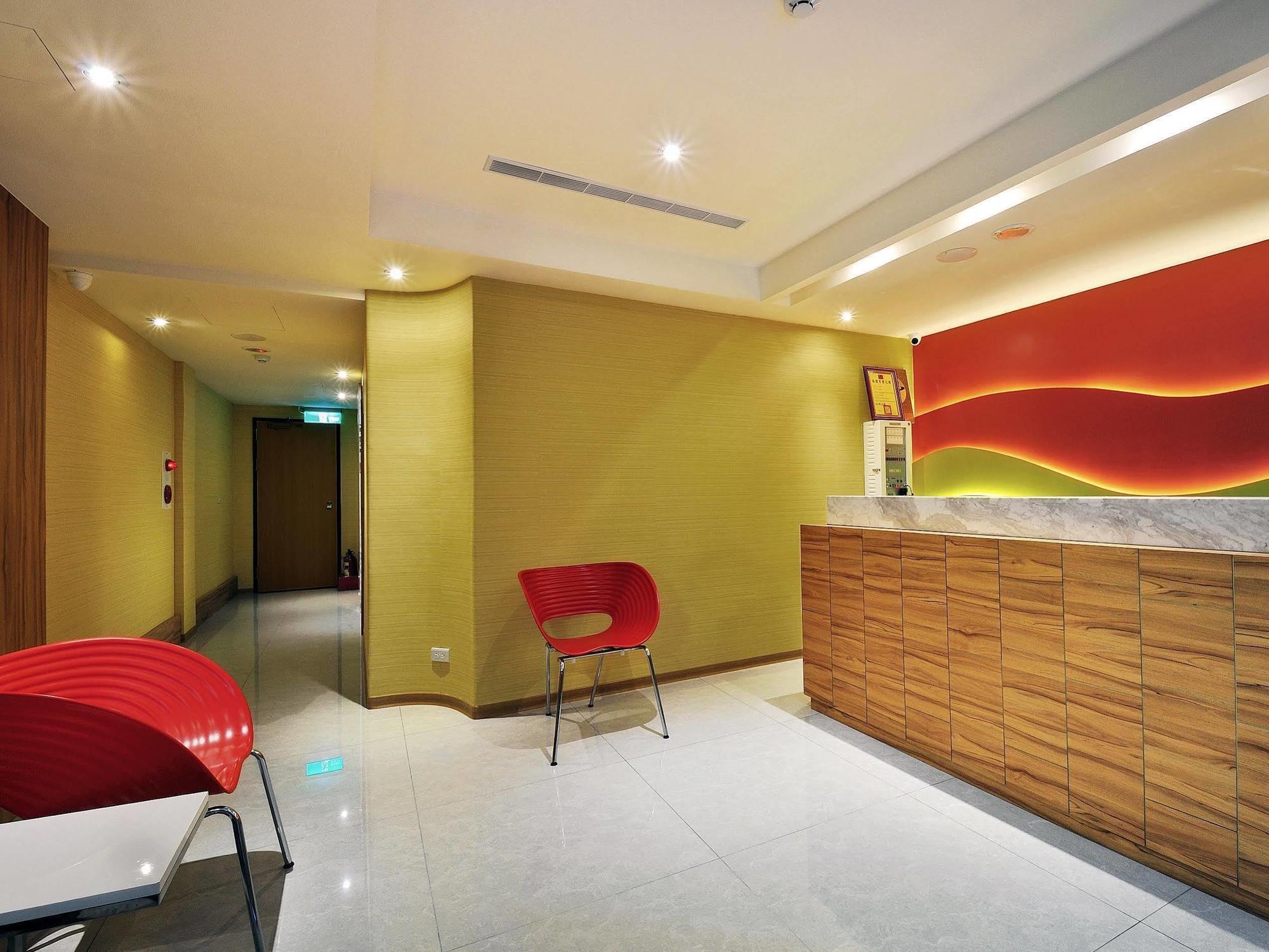 Yesinn 3* Taipei
